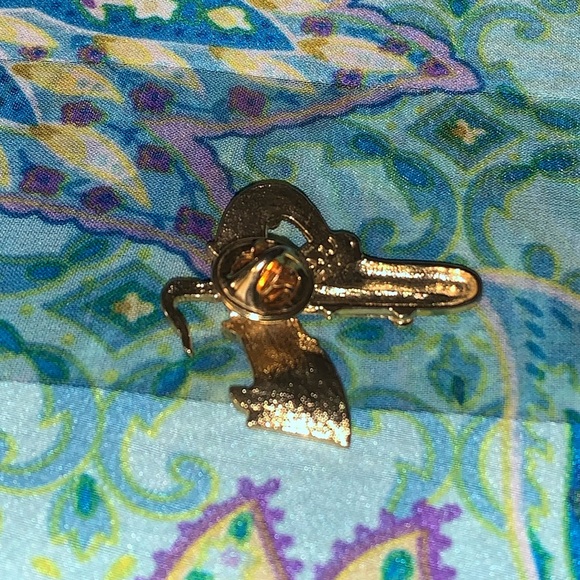 JJ Gold Tone Musical Trombone Lapel Tack Pin - Picture 7 of 13